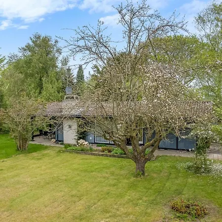 Aatos - 150m From The Sea By Interhome Gilleleje